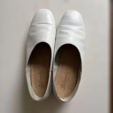 Silimode 화이트 플랫슈즈