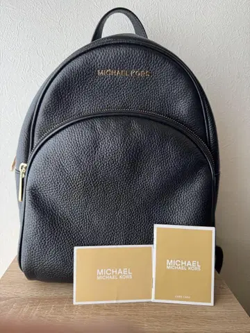 MICHAEL KORS 블랙 백팩