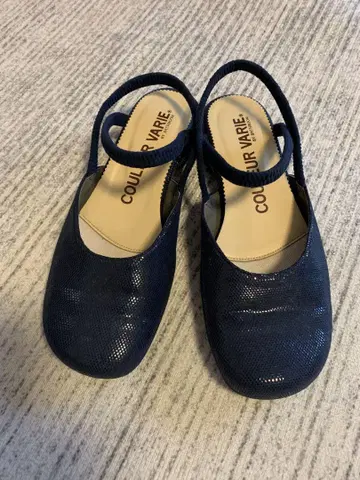 새상품급 크롤 발리에 더블 스트랩 샌들 네이비 23cm
