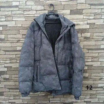 카모플라쥬 그레이 후드 부착 다운 자켓