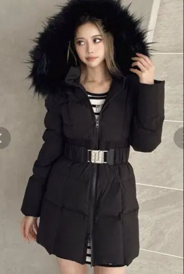 GYDA 벨트 포함 다운 자켓 코트 블랙