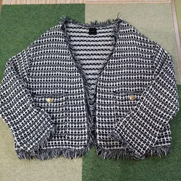 Spick & Span 트위드 패턴 가디건풍 자켓