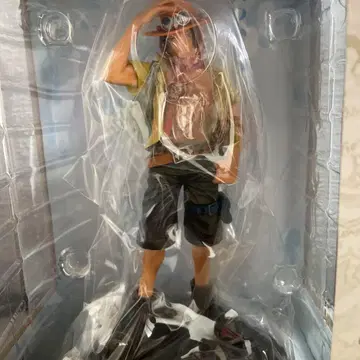 여행 시작 에이스 피규어 미개봉