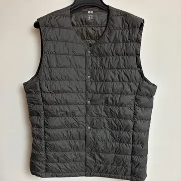 UNIQLO ULTRA LIGHT DOWN 다운 베스트 L