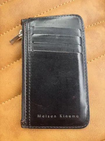 MAISON KINEMA 가죽 지갑 블랙 호스바트