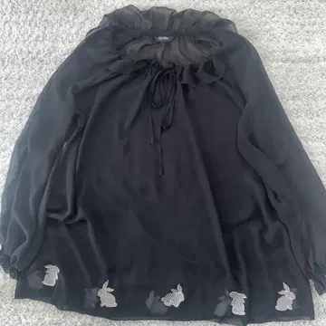 핑크하우스 PINK HOUSE 토끼 아플리케 프릴 칼라 쉬폰