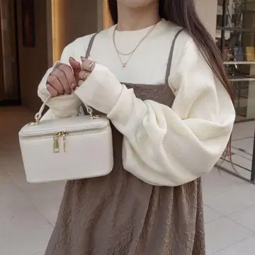새상품 CORNERS 엄지손가락 구멍 포함 리브 니트 풀오버 / 아이보리