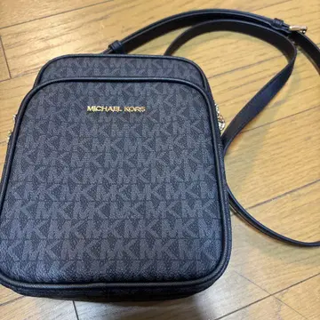 MICHAEL KORS 블랙 숄더백