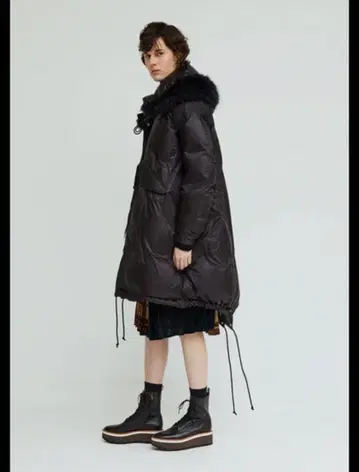 Sacai (사카이) 다운 코트 사이즈 2M 여성용