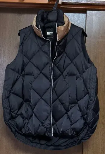 마르고 빈티지 바이컬러 다운 베스트 미사용 새상품