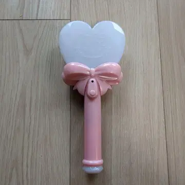 하트형 응원봉 핑크 리본 포함