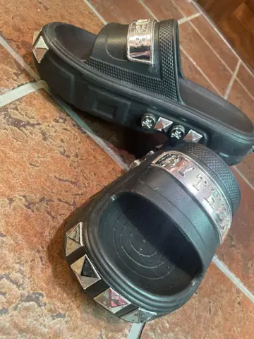 샌들 23.5cm