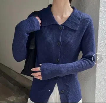 셀렉트 모카 네이비 버튼 달린 가디건 긴팔