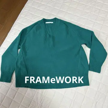 FRAMeWORK 그린 V넥 니트