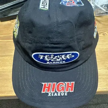 XLARGE 캡