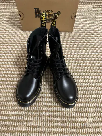 Dr.Martens 닥터마틴 JADON 23.5cm