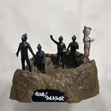 울트라 괴수 희극 기적! 울트라의 아버지 시크릿 울트라 명감