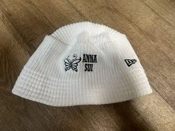 ANNA SUI 버터플라이 자수 버킷 햇