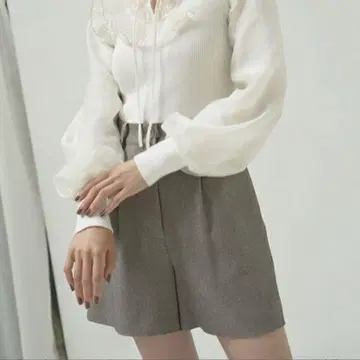 SNISEL 스나이델 바리에 숏팬츠