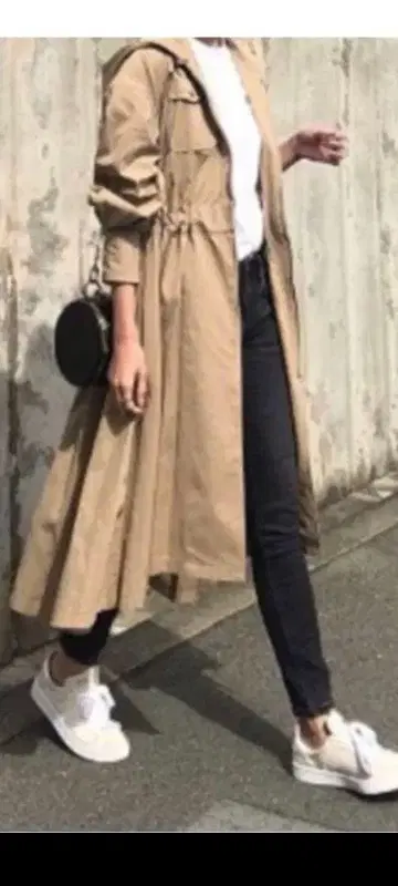 엠마 테일러 후드 부착 플레어 롱 코트 38 A라인 VERY