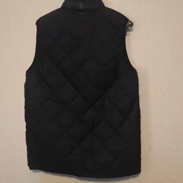 AIGLE 블랙 퀼팅 베스트