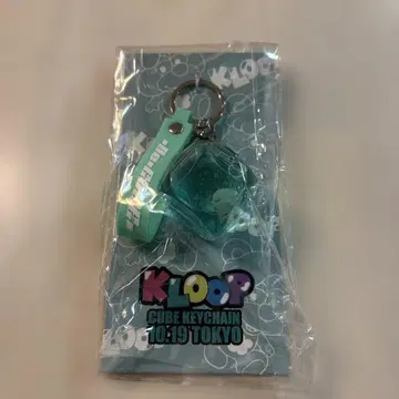 코다 쿠미 KLOOP CUBE KEYCHAIN 10.19 TOKYO
