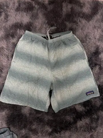 Patagonia 숏팬츠 2개 세트