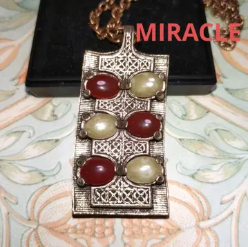 MIRACLE 미라클 레드 & 그린 빈티지 목걸이
