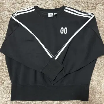 adidas 블랙 트레이닝복