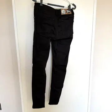 CHEAP MONDAY 블랙 스키니진 S 사이즈
