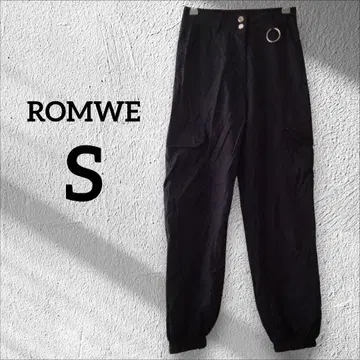 1점 한정 ROMWE 블랙 카고 팬츠 하의 S 사이즈