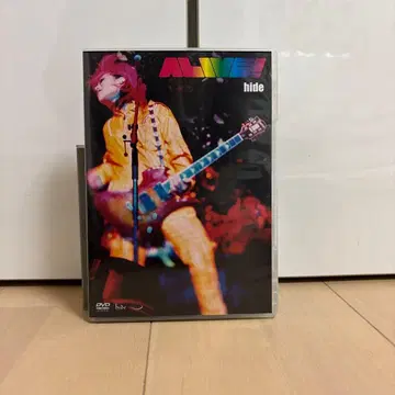 LIVE! hide DVD