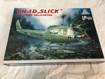 UH-1D 'Slick' 1/48