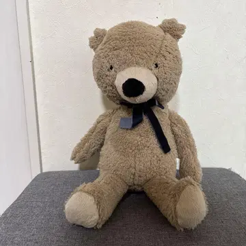 리본 포함 베이지 곰 봉제 인형