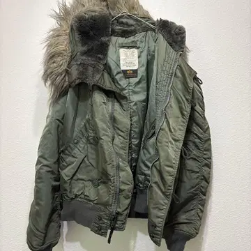 ALPHA INDUSTRIES 플라이트 자켓 L 사이즈 미국제