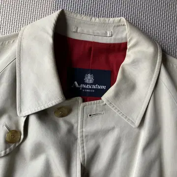 초특가 [새상품급 정품] Aquascutum 세미 롱 코트