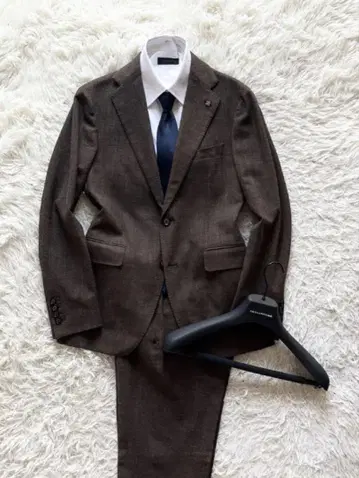 TAGLIATORE 브라운 울 실크 수트 44