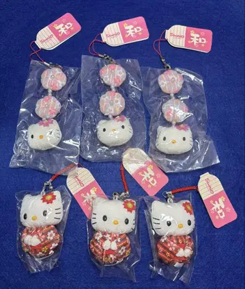 헬로키티 일본 의류 일본풍 패턴 스트랩 키링 6개 세트