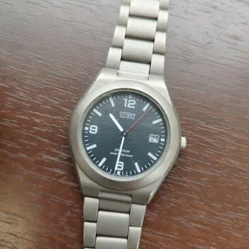 CITIZEN JUNCTION 에코드라이브 티타늄 솔라 작동 중