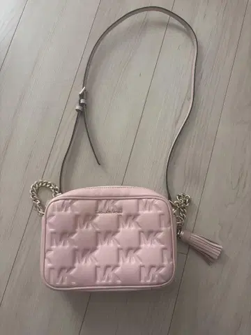 MICHAEL KORS 제트셋 카메라백 미디엄 핑크