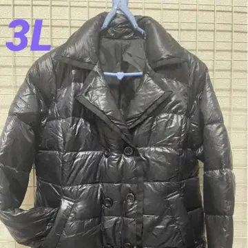 3L 블랙 다운 자켓 심플한 디자인