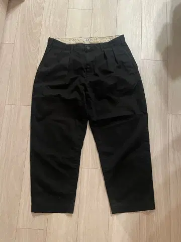Chaos Fishing Club 블랙 치노 팬츠 중고