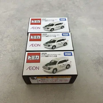 오리지널 토미카 NO.82 도요타 랜드크루저 두바이 경찰 디자인 사양