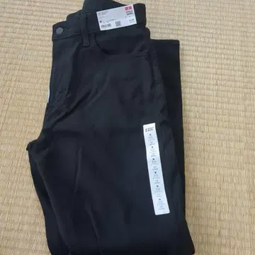 UNIQLO EZY 청바지 M 사이즈 블랙