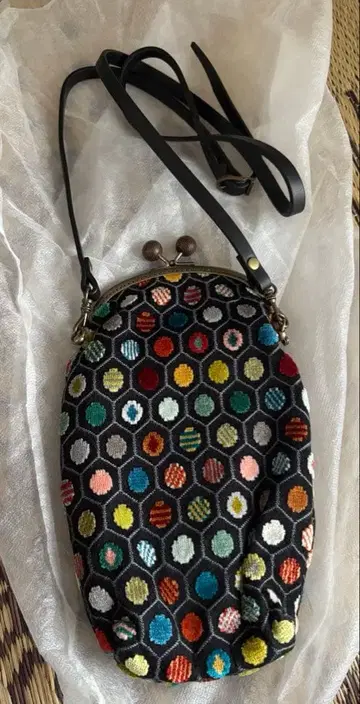 허니 컬렉션 가마구치 백