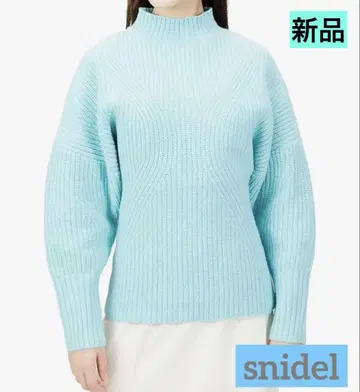택 포함 새상품 SNIDEL 스카이블루 리브 하이넥 스웨터 니트 스웨터