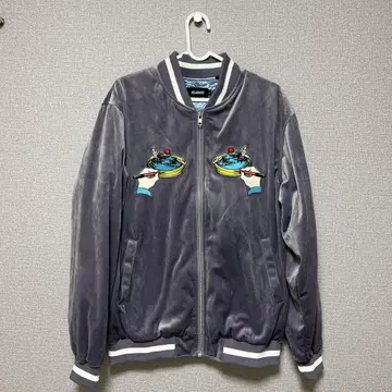 XLARGE 벨로아 스카잔풍 자켓 자수