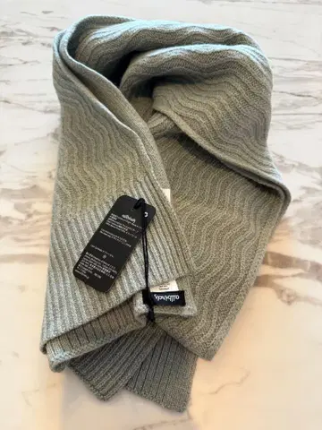 allbirds 모스그린 파도 무늬 머플러