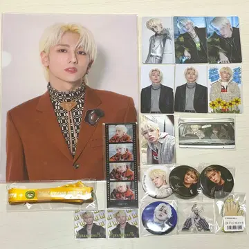 OWV 우라노 슈타 트레이딩 카드 캔뱃지 스티커 클리어 파일