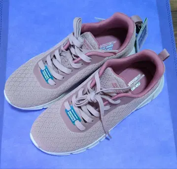 스케쳐스 스니커즈 경량 메모리폼 23cm 와이드